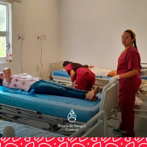 Evento de donación de sangre en el Centro Universitario de la Costa (8)